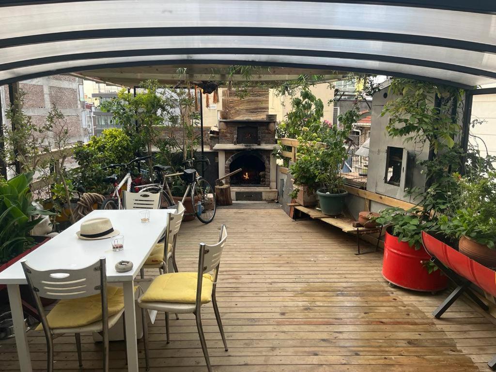 Central Apartment Kadikoy Terrace Bbq Close 2 Block Ferry Bull Metro Nighlife Istambul Exterior foto