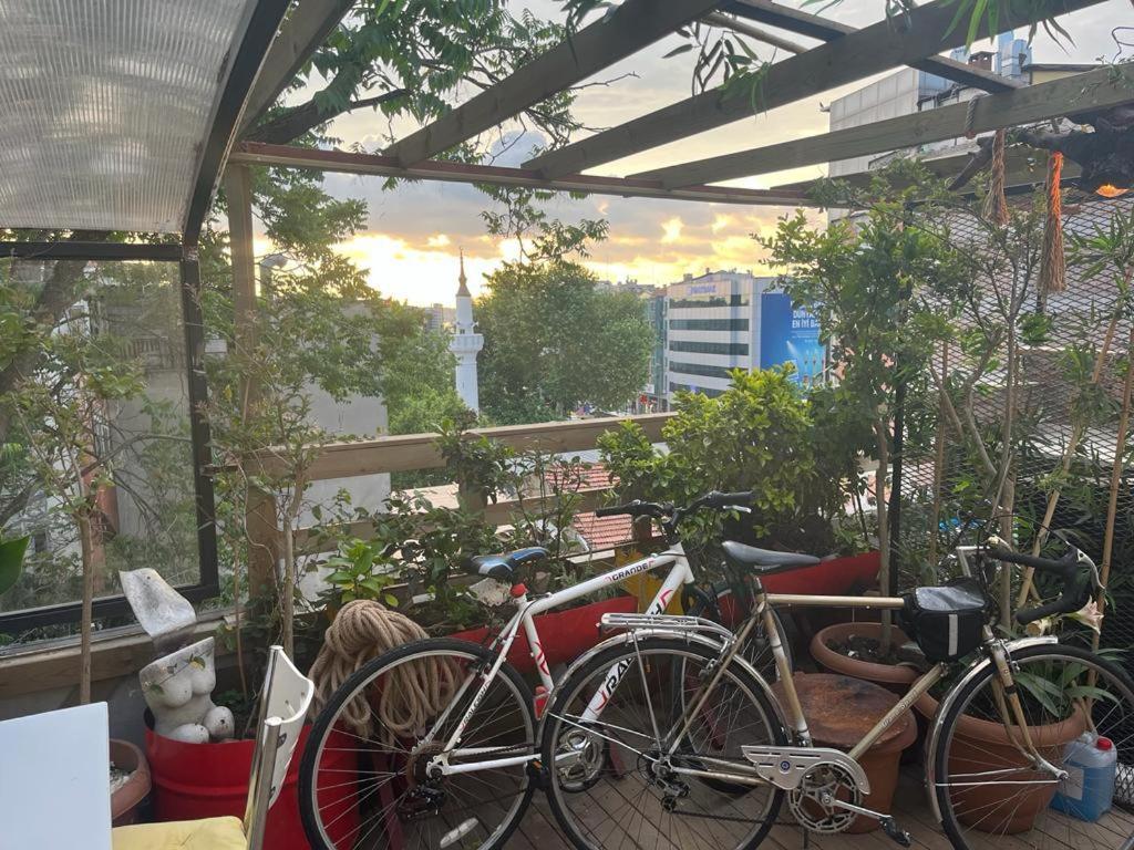 Central Apartment Kadikoy Terrace Bbq Close 2 Block Ferry Bull Metro Nighlife Istambul Exterior foto